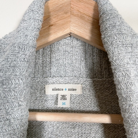 Urban Outfitters Silence + Noise Cocoon Grey Cardigan - Picture 8 of 13